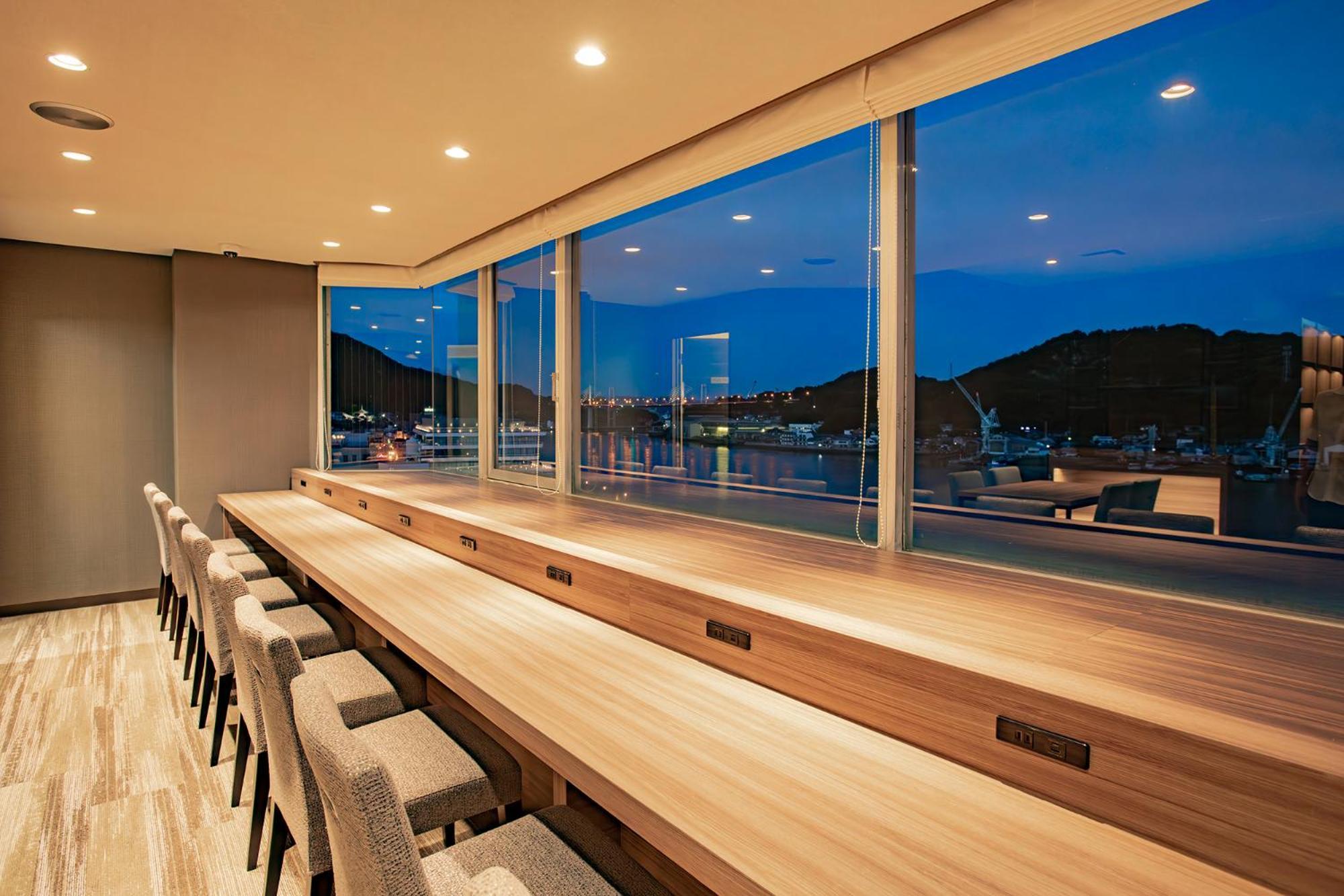 Onomichi Royal Hotel Exterior foto